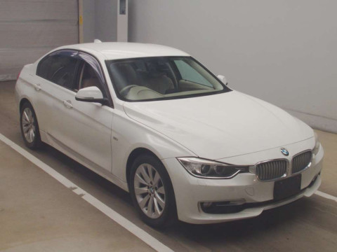 2014 BMW 3 Series 3B20[1]