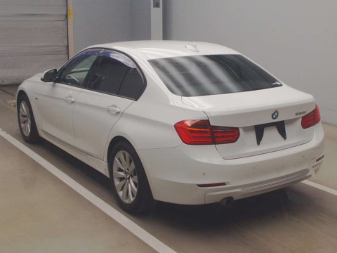 2014 BMW 3 Series 3B20[2]