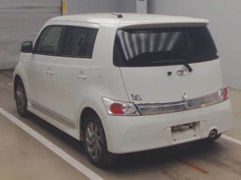 2015 Toyota bB QNC21[2]