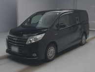 2016 Toyota Noah