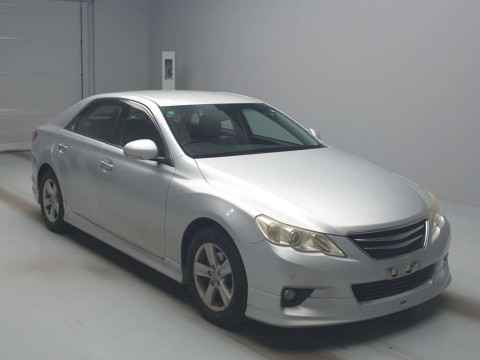 2010 Toyota Mark X GRX135[1]