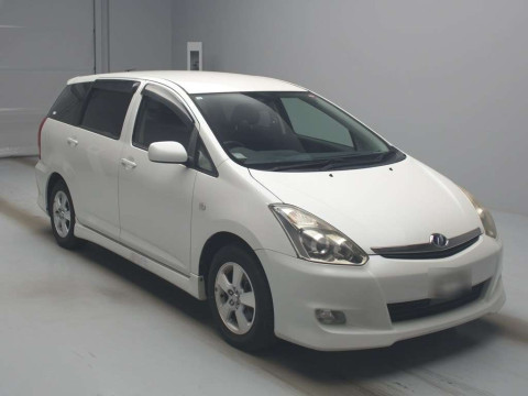 2006 Toyota Wish ZNE10G[1]