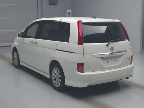 2010 Toyota Isis ZGM11W[2]