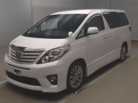 2013 Toyota Alphard