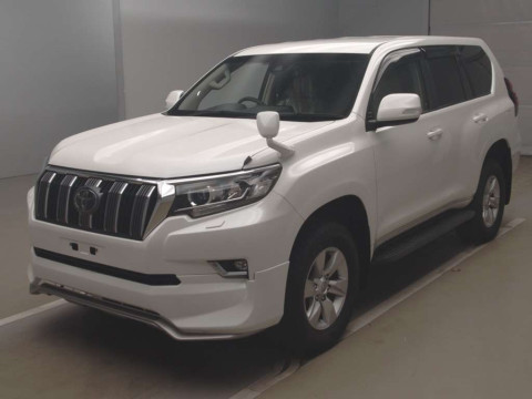 2017 Toyota Land Cruiser Prado GDJ150W[0]