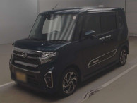 2020 Daihatsu Tanto Custom