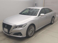 2021 Toyota Crown Hybrid