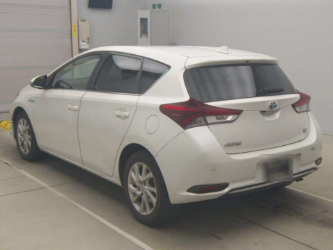 2016 Toyota Auris ZWE186H[2]