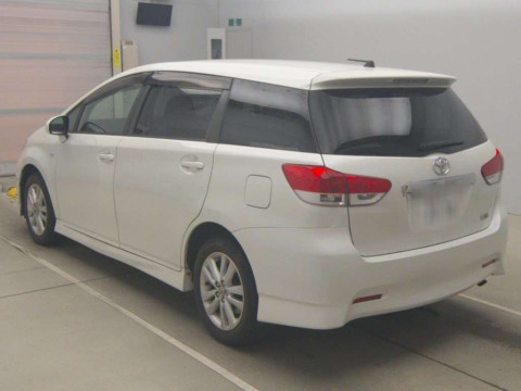 2010 Toyota Wish ZGE20W[2]