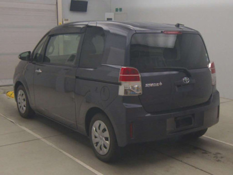 2014 Toyota Spade NCP141[2]