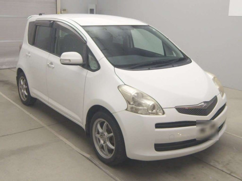 2010 Toyota Ractis NCP100[1]