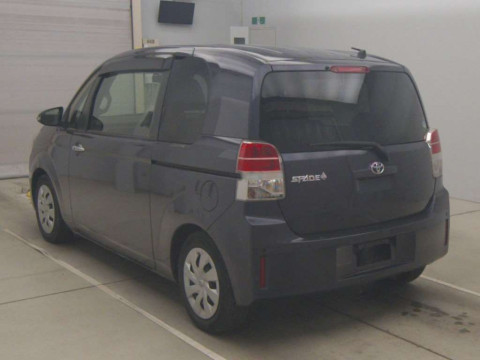 2013 Toyota Spade NCP141[2]