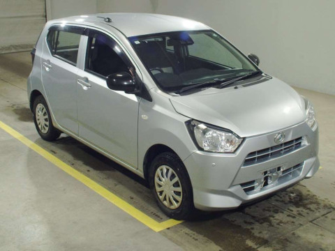 2019 Daihatsu Mira es LA360S[2]