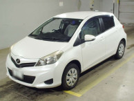 2011 Toyota Vitz