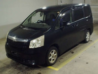 2008 Toyota Noah