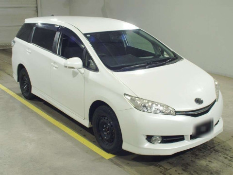 2012 Toyota Wish ZGE25G[2]