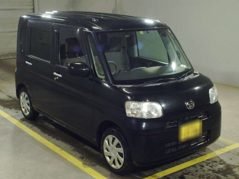 2012 Daihatsu Tanto L385S[2]