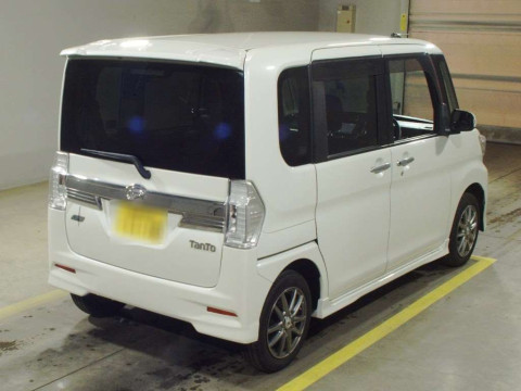 2015 Daihatsu Tanto Custom LA610S[1]