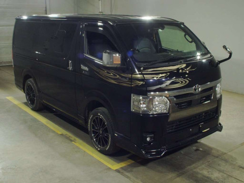 2022 Toyota Hiace Van GDH206V[2]