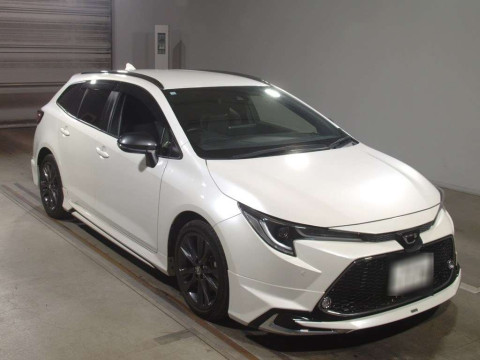 2020 Toyota Corolla Touring Wagon ZRE212W[2]