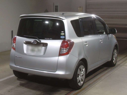 2010 Toyota Ractis NCP100[1]