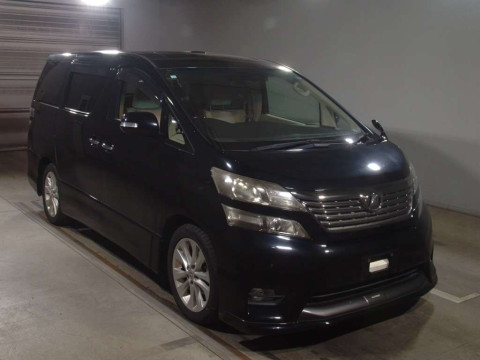 2010 Toyota Vellfire GGH20W[2]