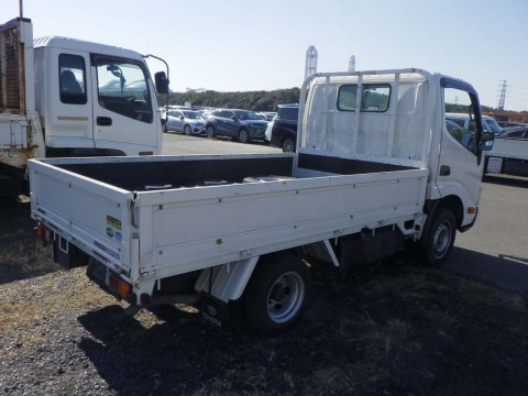 2019 Toyota Dyna Truck KDY221[1]