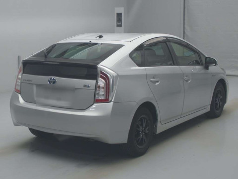 2012 Toyota Prius ZVW30[1]