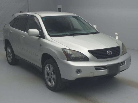 2005 Toyota Harrier Hybrid MHU38W[2]