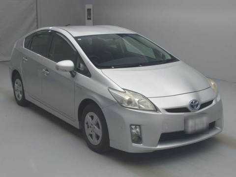 2009 Toyota Prius ZVW30[2]