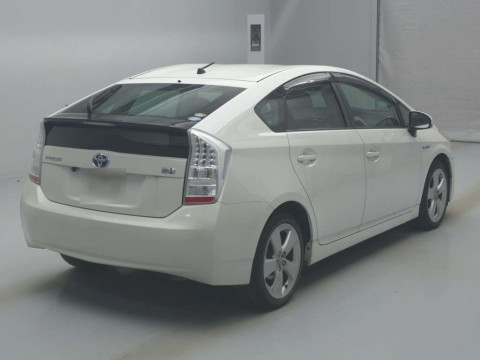 2009 Toyota Prius ZVW30[1]