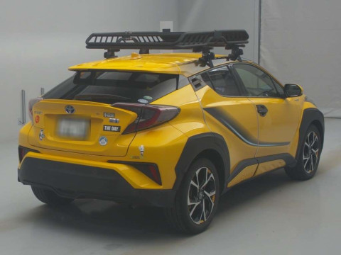 2016 Toyota C-HR ZYX10[1]