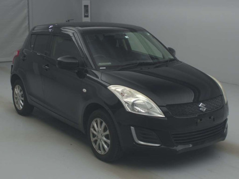 2016 Suzuki Swift ZD72S[2]