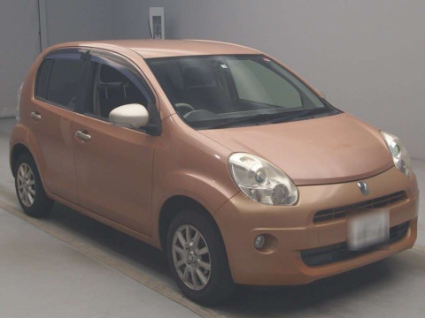 2012 Toyota Passo KGC30[2]