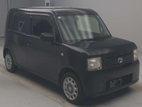 2015 Toyota Pixis Space L575A[2]