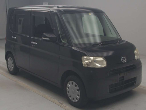 2010 Daihatsu Tanto L375S[2]