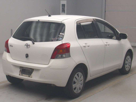 2009 Toyota Vitz KSP90[1]