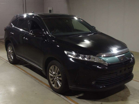 2017 Toyota Harrier ZSU60W[2]