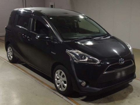 2018 Toyota Sienta NHP170G[2]