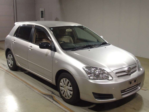 2005 Toyota Allex NZE121[2]