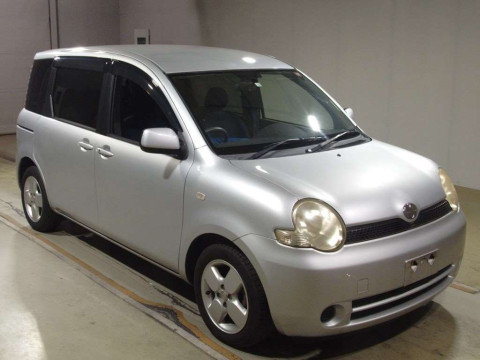 2006 Toyota Sienta NCP81G[2]