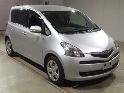 2006 Toyota Ractis NCP100[2]