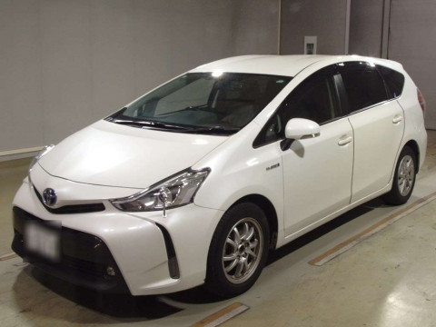 2015 Toyota Prius alpha ZVW41W[0]