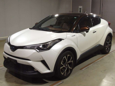 2019 Toyota C-HR ZYX10[0]