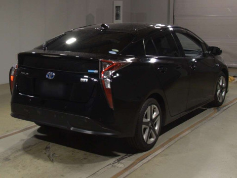 2019 Toyota Prius ZVW51[1]