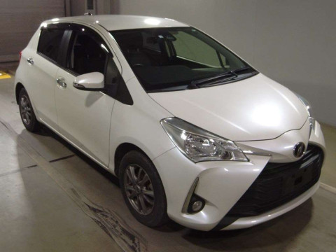 2018 Toyota Vitz KSP130[2]