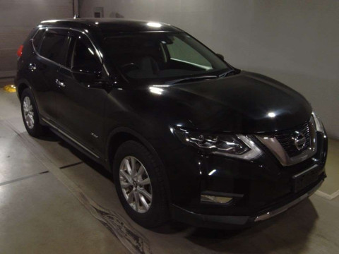 2018 Nissan X-Trail HNT32[2]