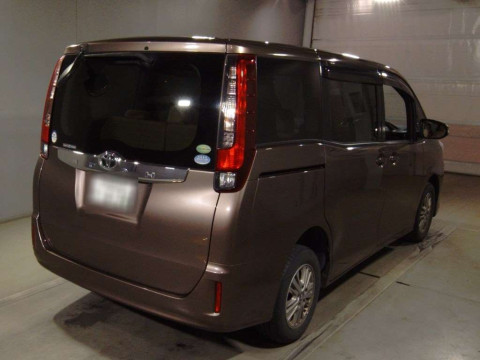 2014 Toyota Noah ZRR85G[1]