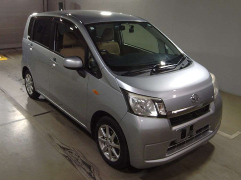 2013 Daihatsu Move LA110S[2]