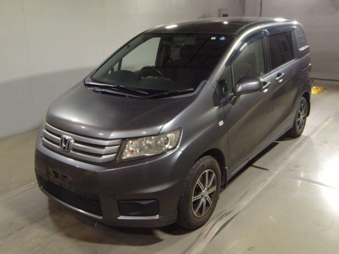 2010 Honda Freed Spike GB3[0]